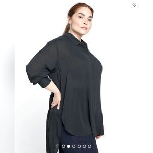 Universal Standard Toni button down tunic. Rayon Voile.